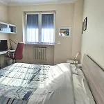 Arrivasti Stays, Spacious In Centre *