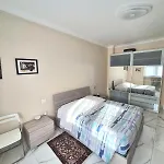 شقة Arrivasti Stays, Spacious In Centre *