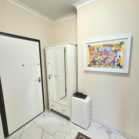 Arrivasti Stays, Spacious In Centre شقة ميلان